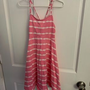 Cute summer dress size s (6/7) girls.